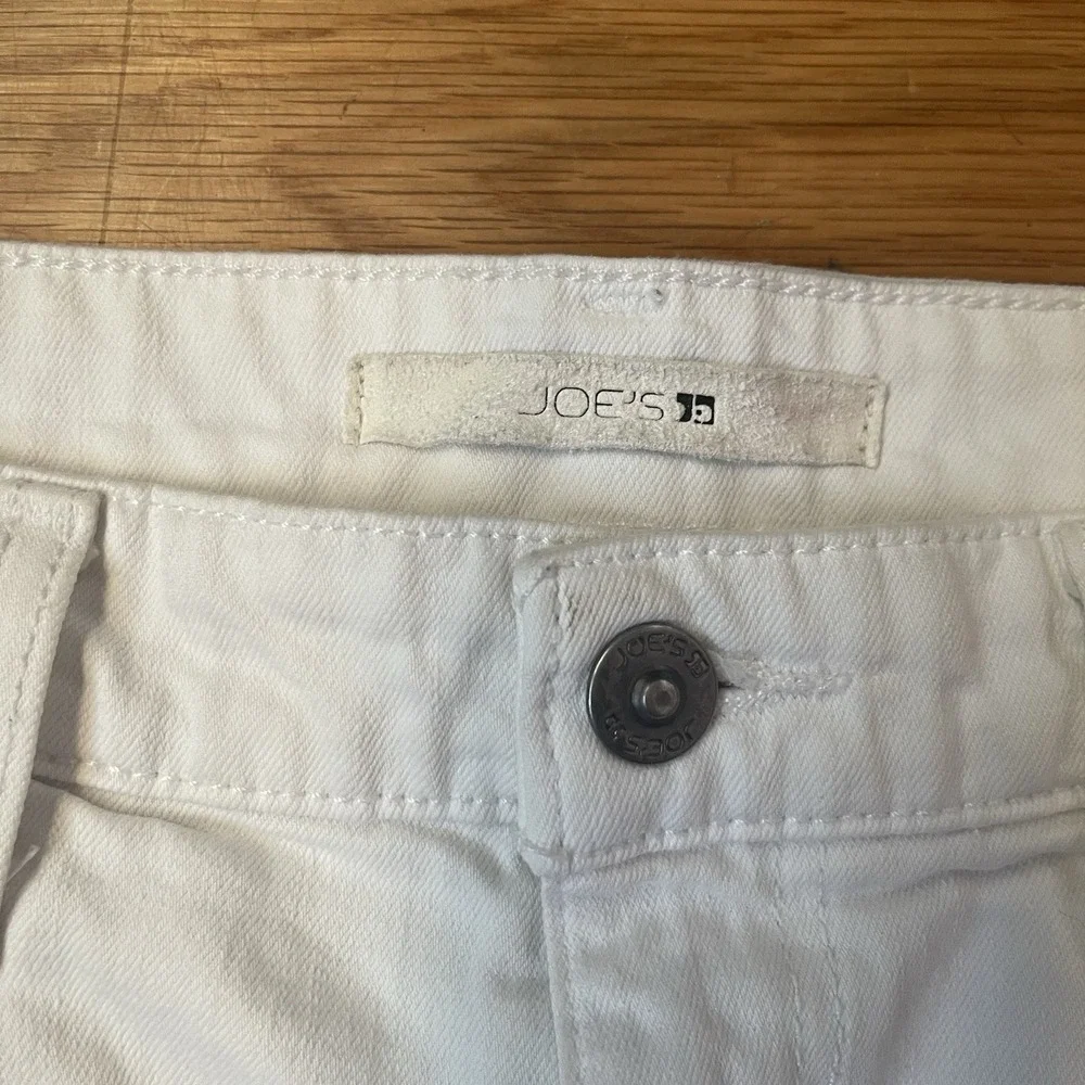 JOE'S JEANS LOS ANGELES Size 28 White Cutoff Jean Shorts Cotton Blend - Picture 2 of 9